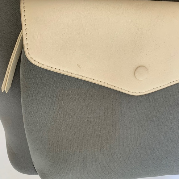 Elleme Gray/White Backpack